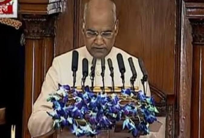 खजाने के लुटेरों पर लगे अंकुश