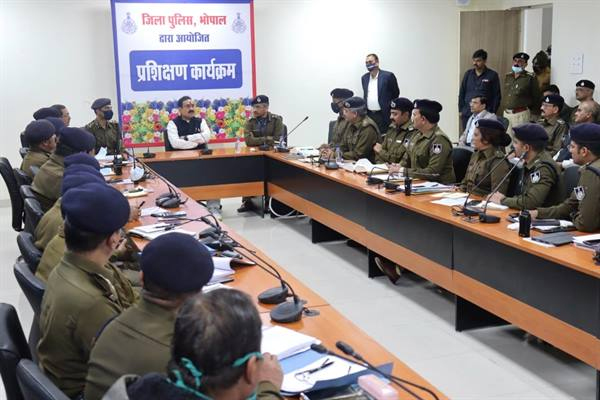 पुलिसिंग का मॉडल बनेगी पुलिस कमिश्नर प्रणालीःनरोत्तम मिश्रा