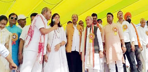 किसानों को अमीर बनाएंगे एफपीओः नरेन्द्र सिंह तोमर