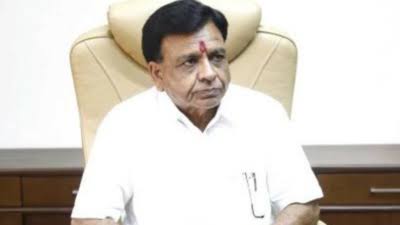 शराब की खपत बढ़ी तो आय भी बढ़ाइए