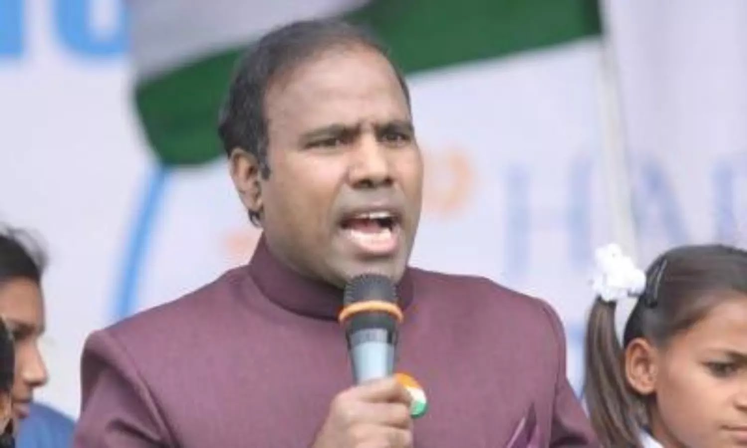 सुप्रीम कोर्ट ने मतपत्रों के इस्तेमाल की जनहित याचिका खारिज की