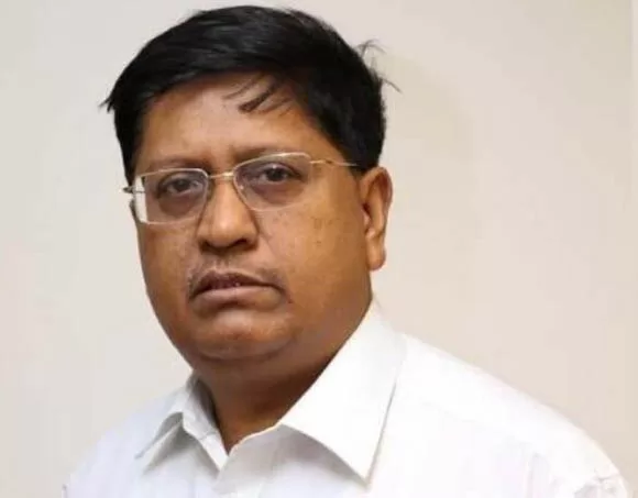 मोदी के ड्रीम प्रोजेक्ट से क्यों हटाए गए संजय बंदोपाध्याय